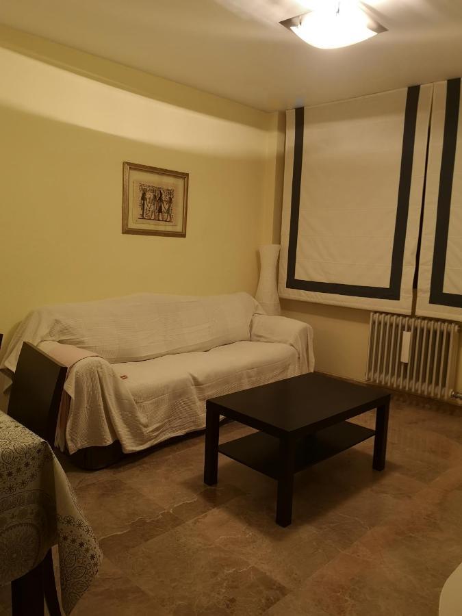 Apartamento Escultor Moreto - Parking Gratis Zaragoza Exteriör bild